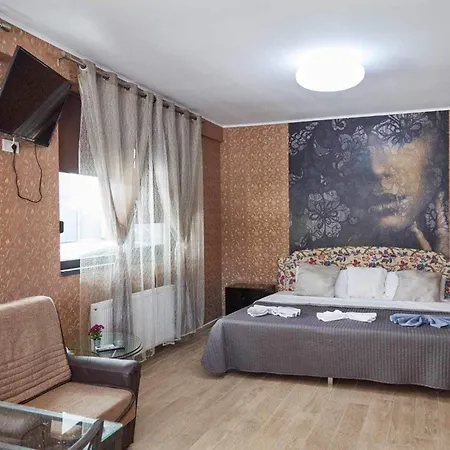Aurelia Studio *